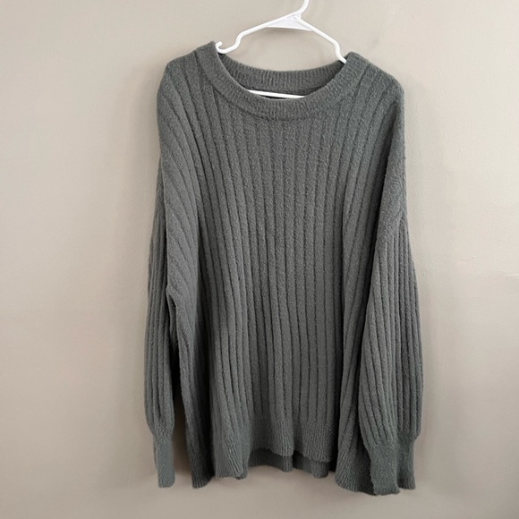 Aerie Super Soft Oversized Cozy Sweater Dusty Sage Green Size M Ribbed Knit - Picture 5 of 5